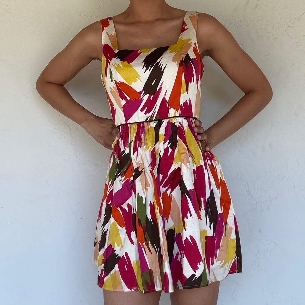 Cute dress - Picture 2 of 6